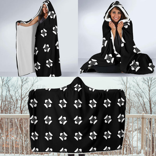 Fresnel Lens Studio Light - Hooded Blanket (Black)