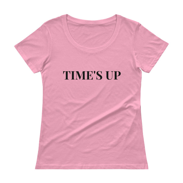 Time's UP - Scoopneck T-Shirt